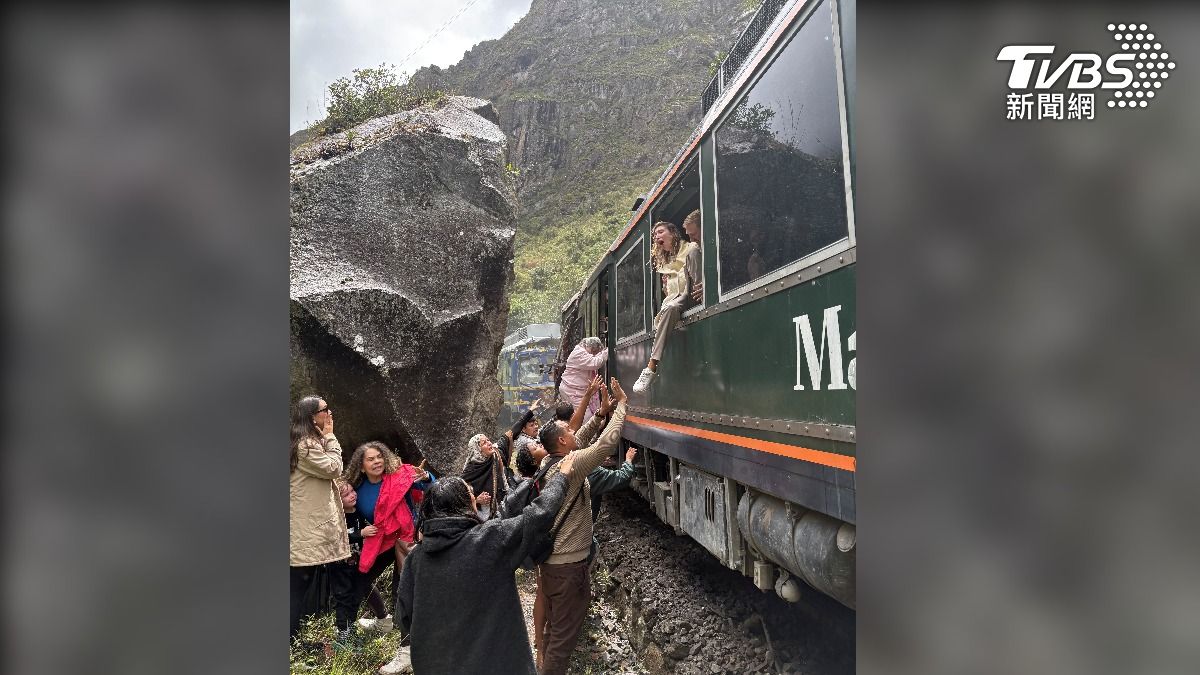 秘魯兩列馬丘比丘觀光火車30日發生正面迎撞事故　（圖／達志影像路透社）