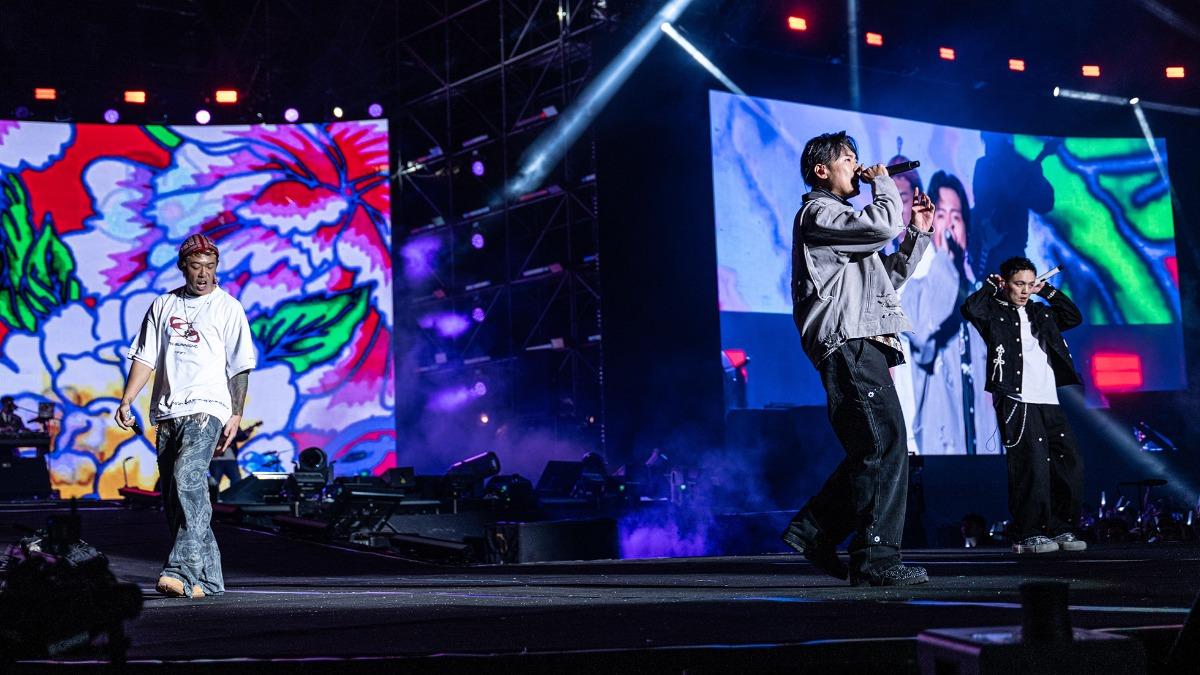 台東跨年/玖壹壹靠警開道趕場!張惠妹後台狂歡 湧28萬人搶看
