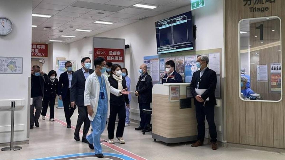 香港公立醫院急診室改為兩級收費機制。（圖／香港01）
