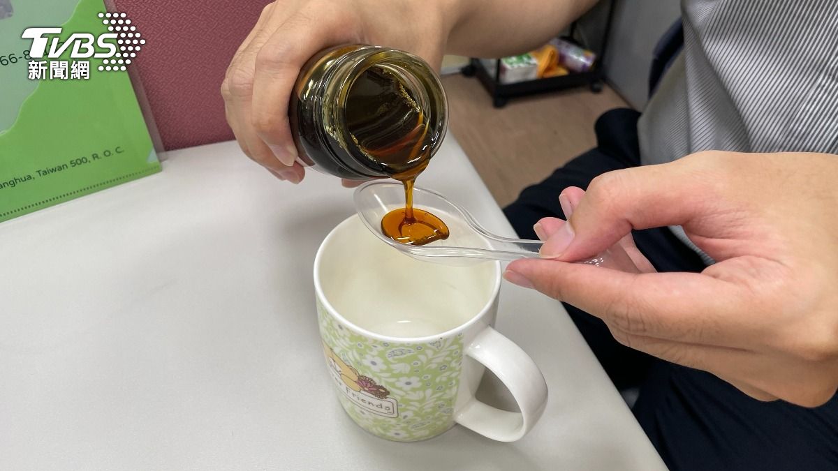 少吃加工食品!醫師:多喝水.多運動 保健康 (圖/TVBS)