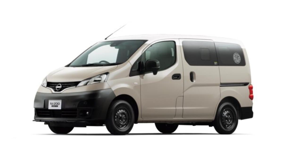 車身新增符合潮流的米色/白色雙色塗裝。(圖/Nissan提供)
