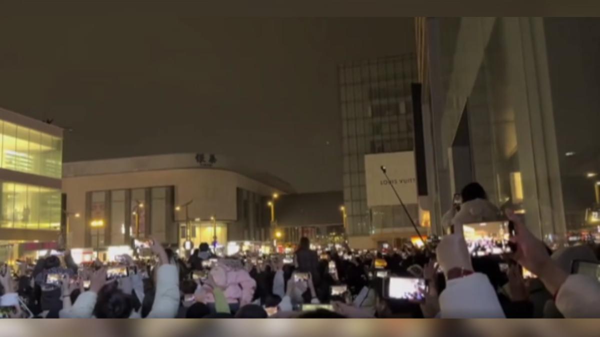 今年大陸多地景點都以「安全管控」和「不可抗力因素」為由，突然取消跨年活動。（圖／網路）