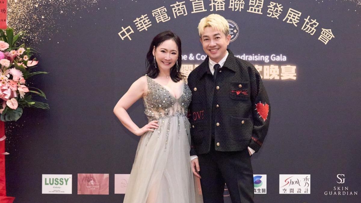 《麻辣鮮師》王俐人超有料!深V透膚禮服險走光 3週籌辦晚宴挺公益