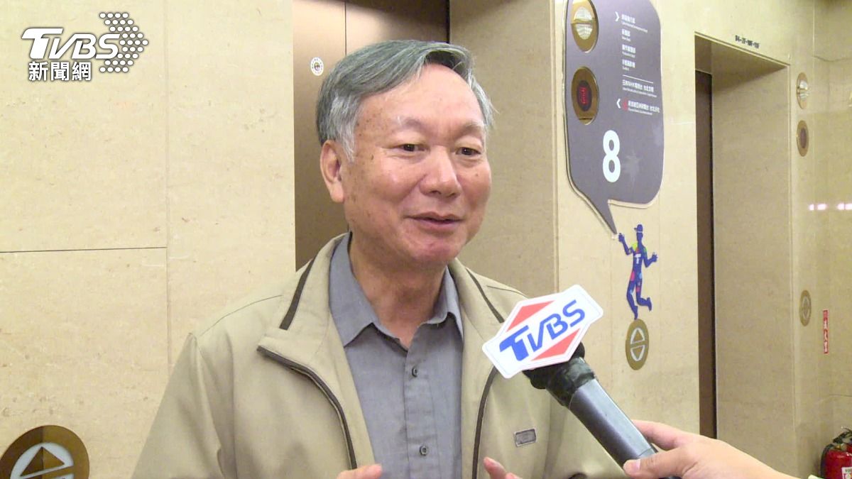 	 TVBS氣象顧問鄭明典分析，下一波冷空氣是乾冷的天氣型態，但預估強度並不會達到寒流。（圖／TVBS）