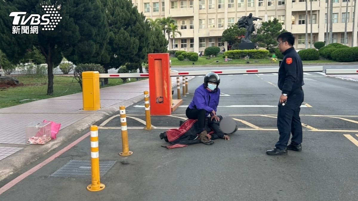 警大遭竊！毒蟲騎贓車偷土地公廟2.5萬　「掉地巨響」慘遭逮