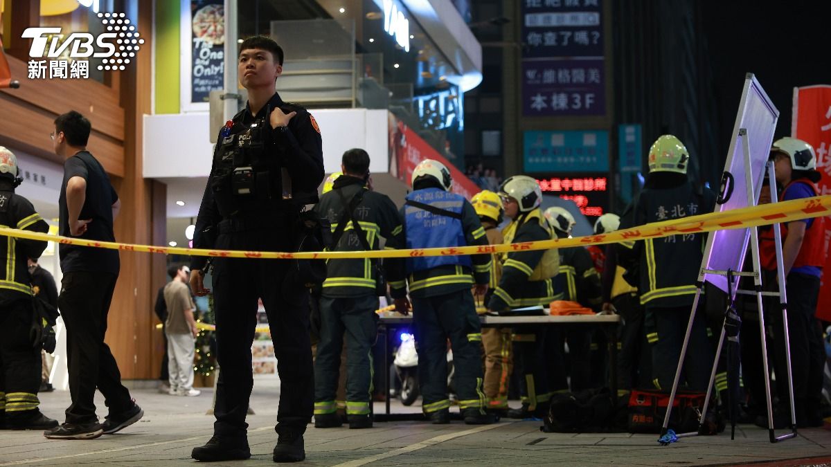 告別紙本!警政署「勤務電子化系統」今上線 加班零碎時間可併計