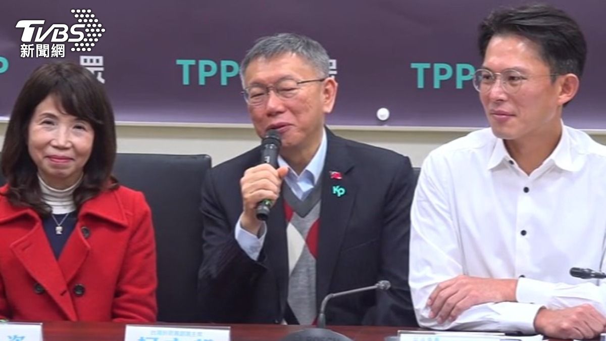 被問是否為藍白合關鍵?柯文哲大笑:越關鍵越會被關。(圖/TVBS)