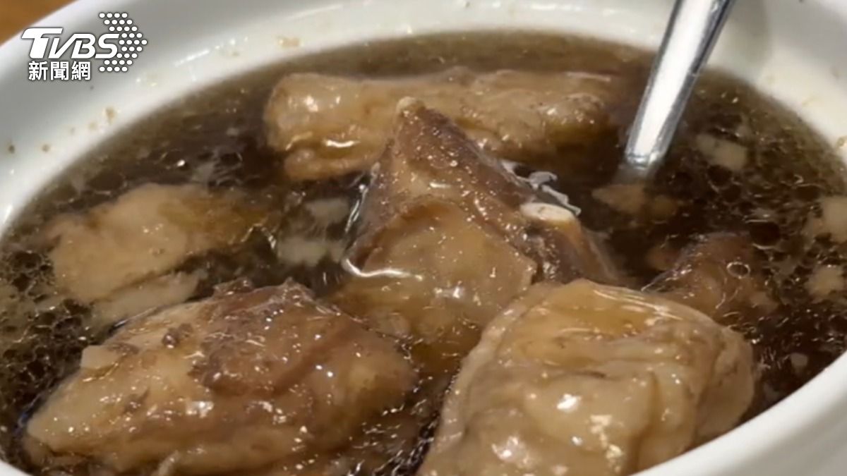 連鎖家飾店推出藥膳羊肉湯。(圖/TVBS)