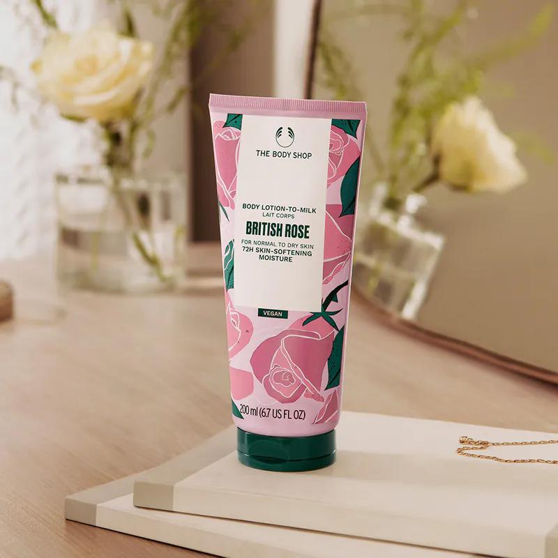 The Body Shop 英皇玫瑰嫩膚身體潤膚乳。(圖/翻攝自The Body Shop官網)