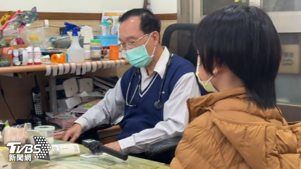跨年後診所就醫人數增3成。(圖/TVBS)