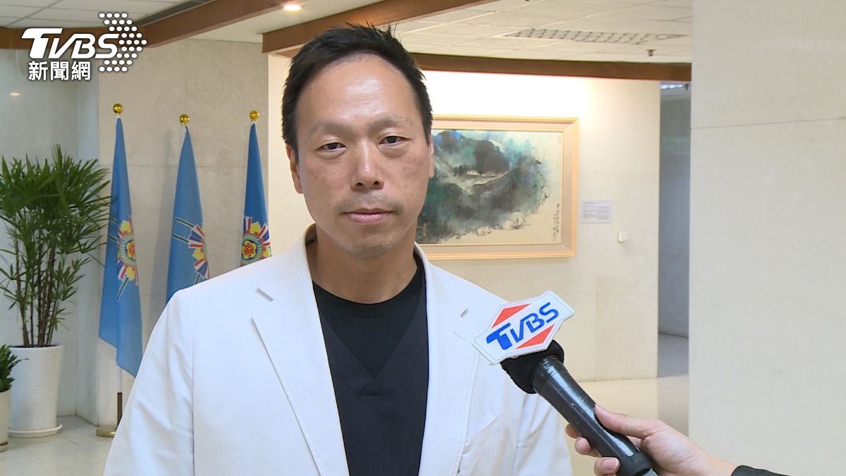關節炎痛立刻冰敷 醫師:少吃甜.炸物 避免發炎 (圖／TVBS)