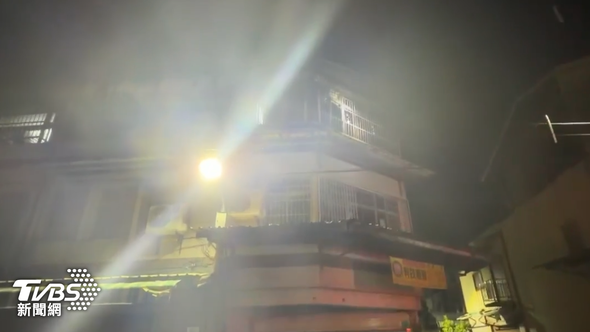 台南冷翻了！他用電暖爐釀災　「火燒厝」8人緊急疏散