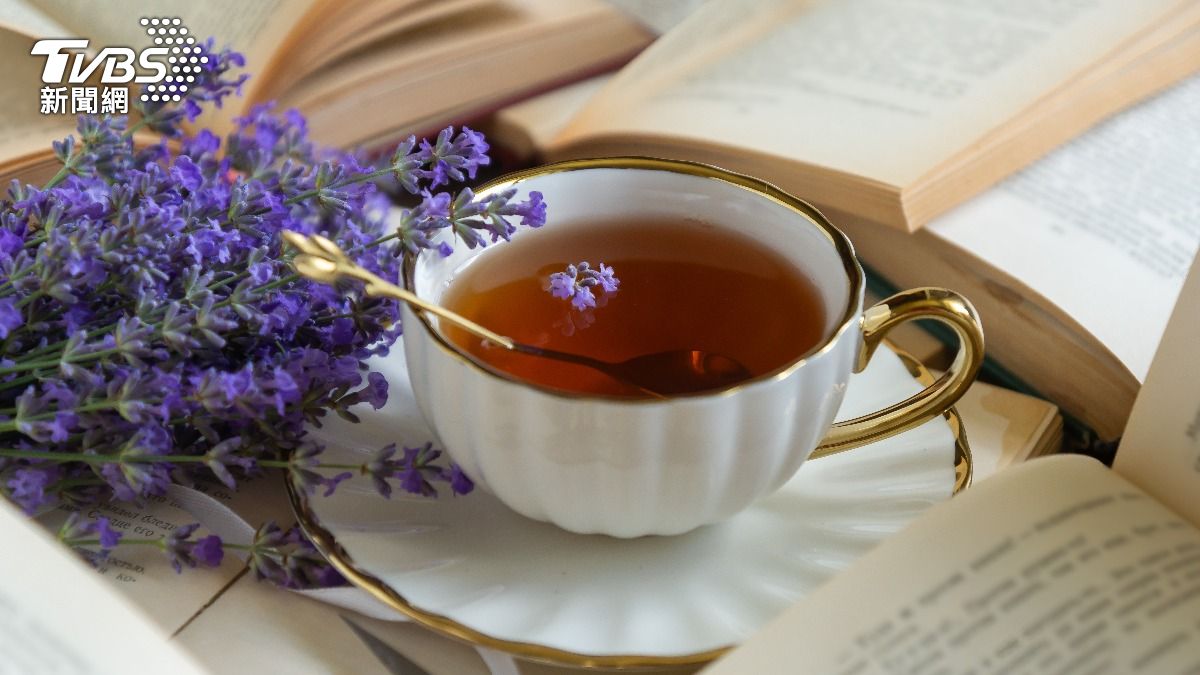免看醫生!中醫授DIY花草茶:睡前2小時喝「這杯」秒入睡