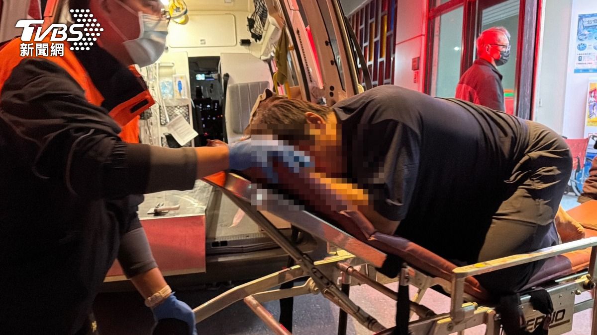 手足相殘!台東兄弟酒後熱戰 弟捅破兄腹「臟器外露」