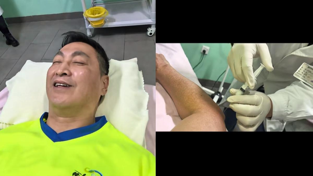 何家勁躺在病床上打針片段曝光。（圖／翻攝自何家勁微博）