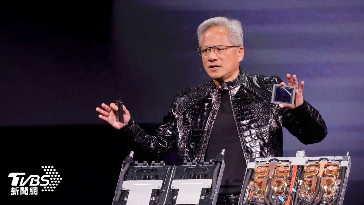 輝達發表Vera Rubin平台 黃仁勳:AI運算效能快5倍