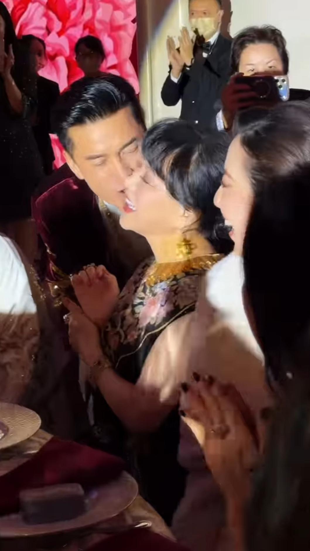 呂良偉在壽宴上甜蜜親吻老婆。(圖/翻攝自IG)