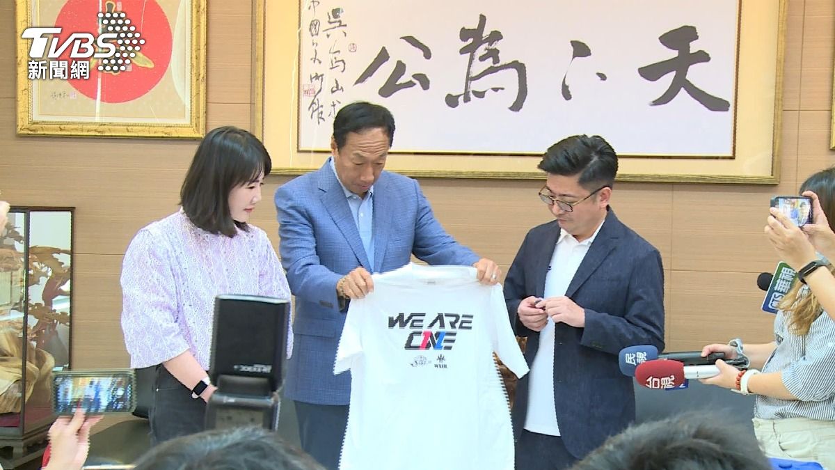  爭彰縣長提名！謝衣鳯踢弟「遭無視」。(圖／TVBS)