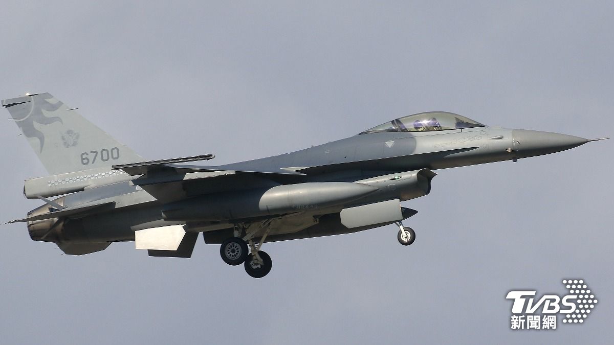 我空軍近10年失事整理!2020黑鷹墜落8殉職震撼國內外