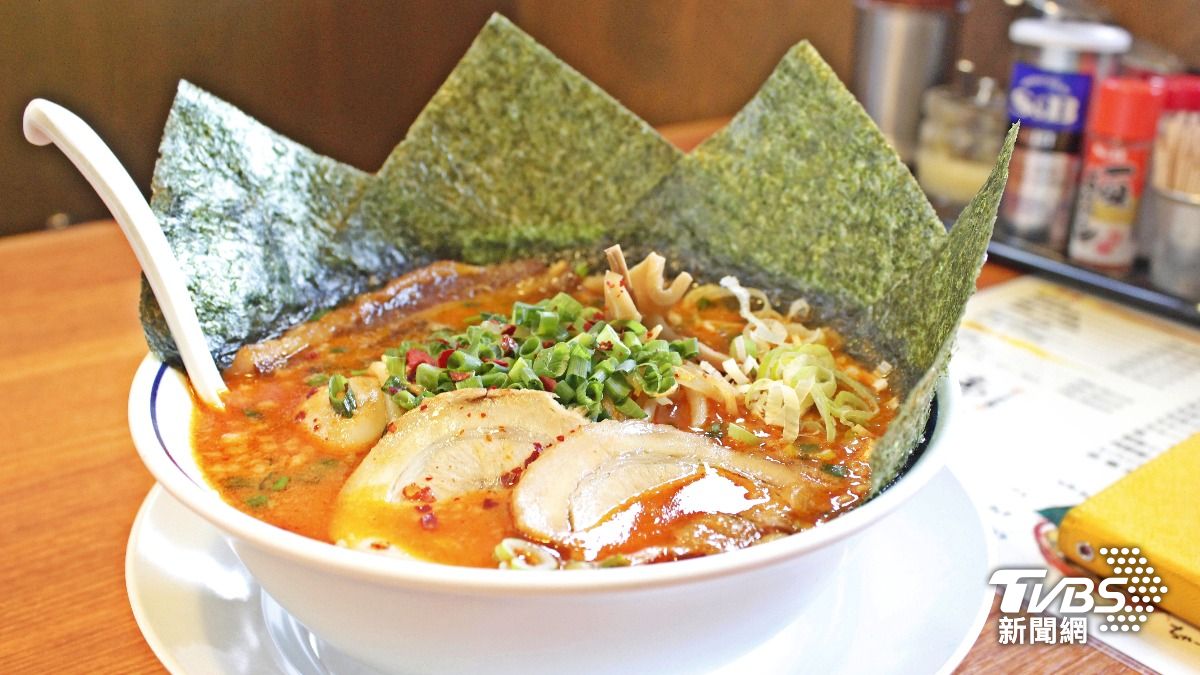 陰陽菜單宰客?大阪拉麵店被抓包價差逾7成 店家:陸客禁入