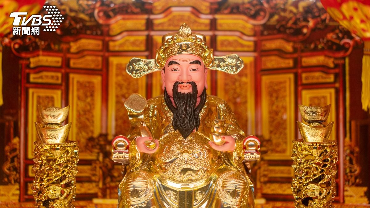 蛇年最後大逆襲!「3生肖財運」終於等到了 正偏財全來