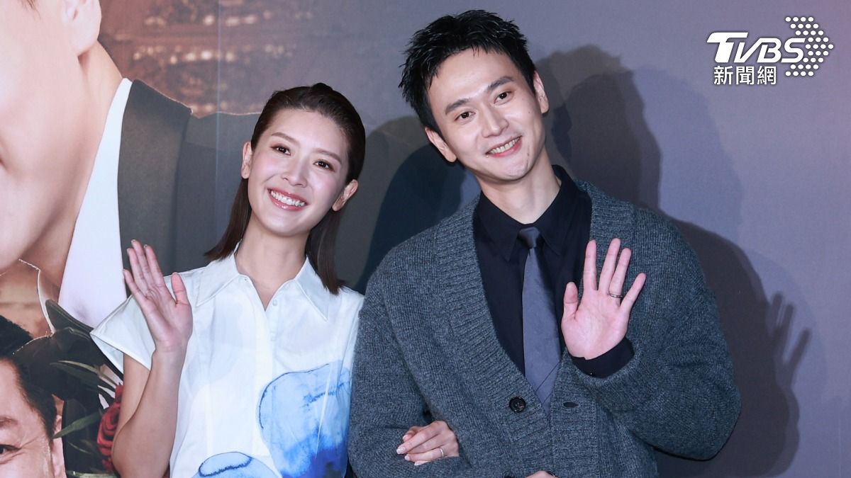 余香凝、劉冠廷《雙囍》中飾演新婚夫妻。(圖/黃城碩攝)