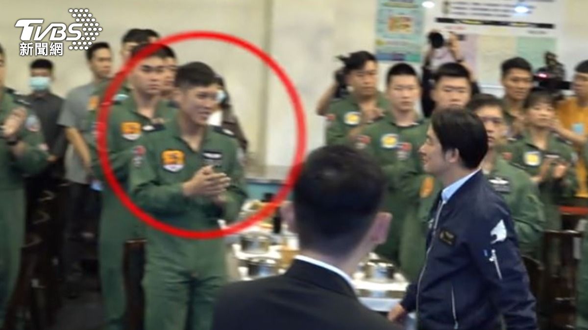 總統賴清德曾與辛上尉同框。(圖/TVBS)