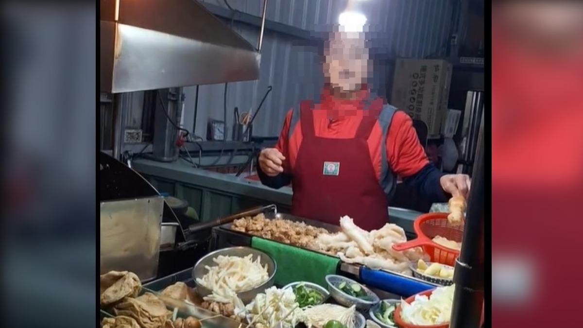 業者無事先告知,將魷魚加成大份,讓消費者感受不佳,雙方爆發口角。(圖/消費者提供)