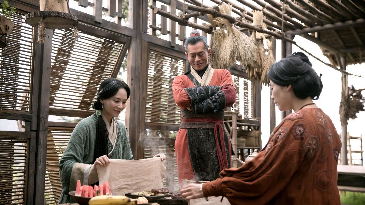 古天樂(中)、宣萱(右)將來台宣傳《尋秦記》。(圖/華映提供)