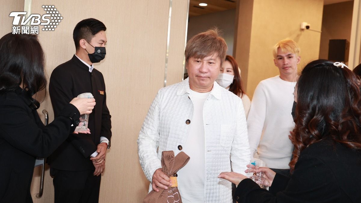 送別林光寧!胡瓜、曾國城舉酒歡送 林熙蕾剛喪父心疼發聲
