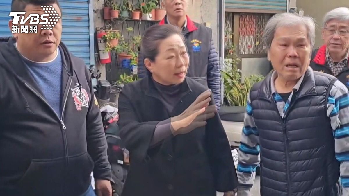 徐榛蔚怒轟中央「知法玩法」愚弄地方。(圖/TVBS)