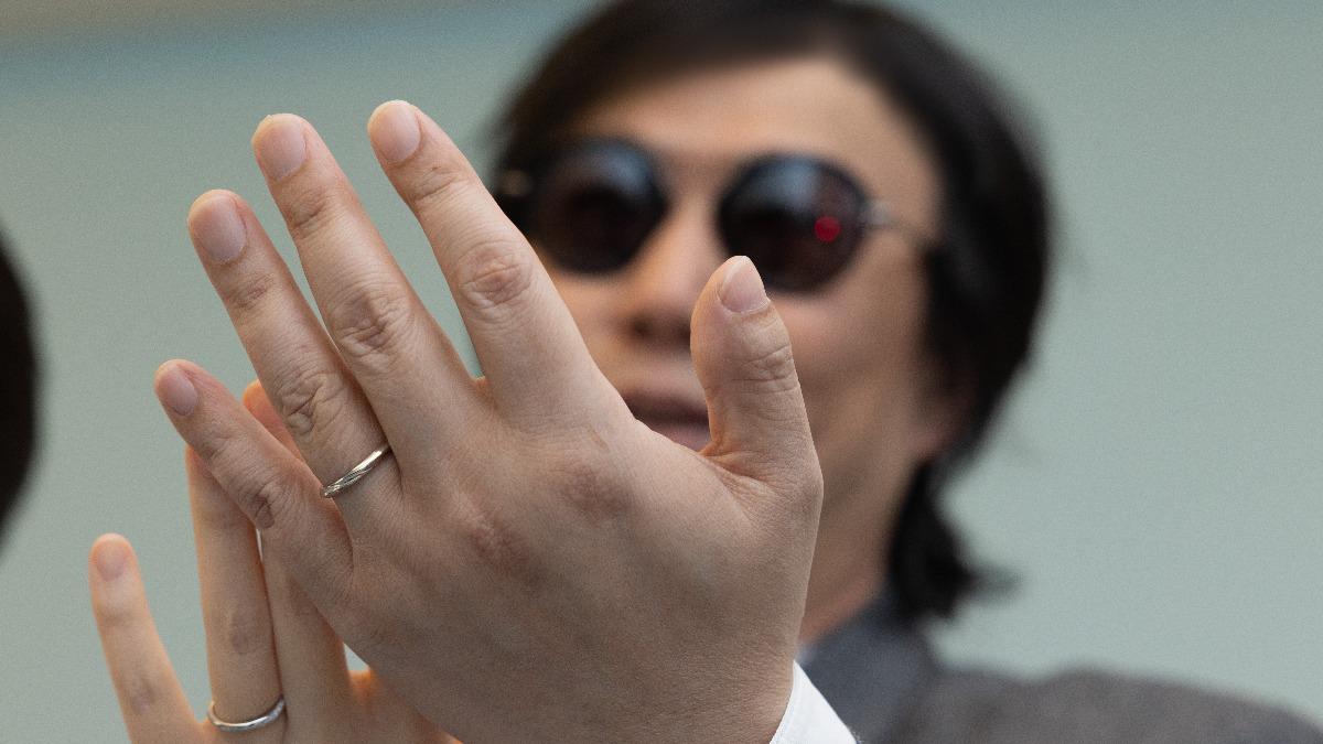 快訊/蕭煌奇曬鑽戒登記結婚!老婆身分曝光 已經交往1年