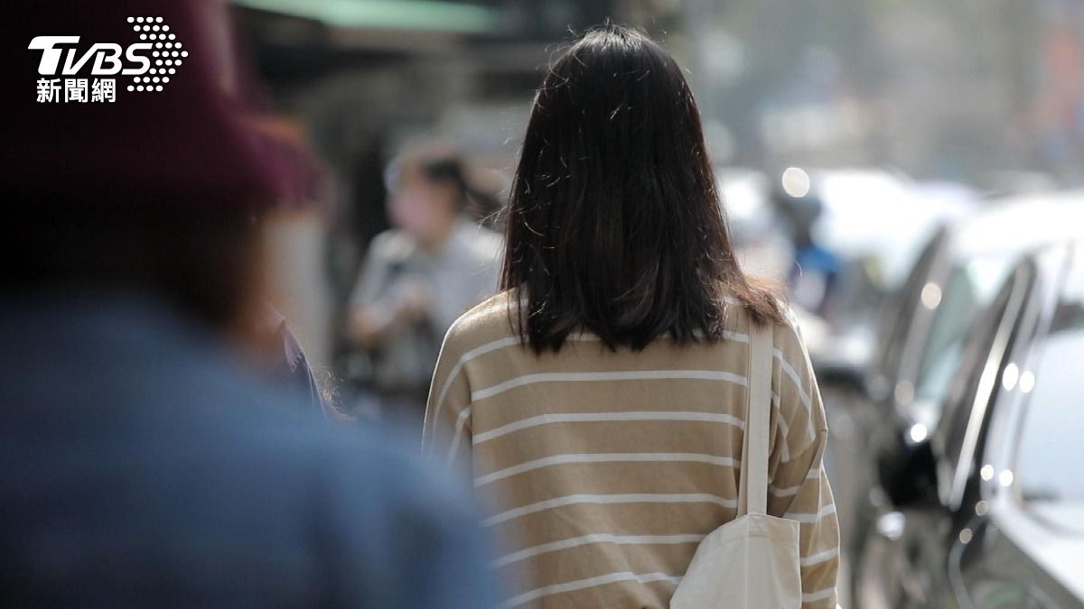 冰品少碰怕血管收縮 醫:子宮反更痛 (圖/TVBS)