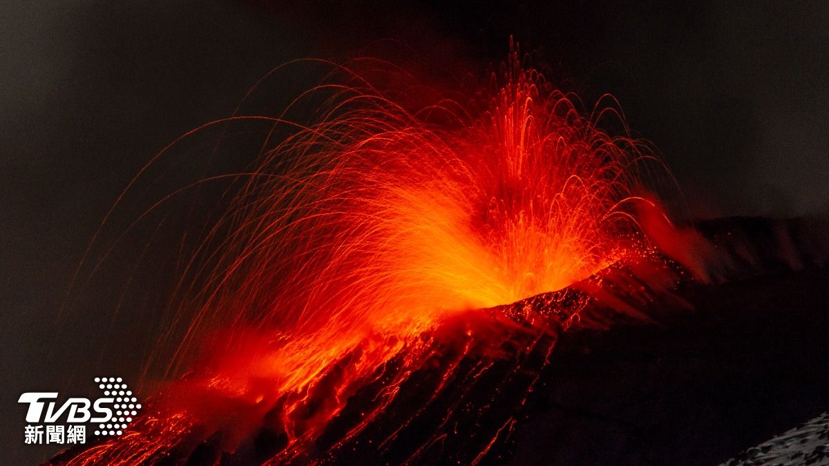 義大利埃特納火山噴發!嚮導不滿嚴格管制 罷工控「剝奪專業」
