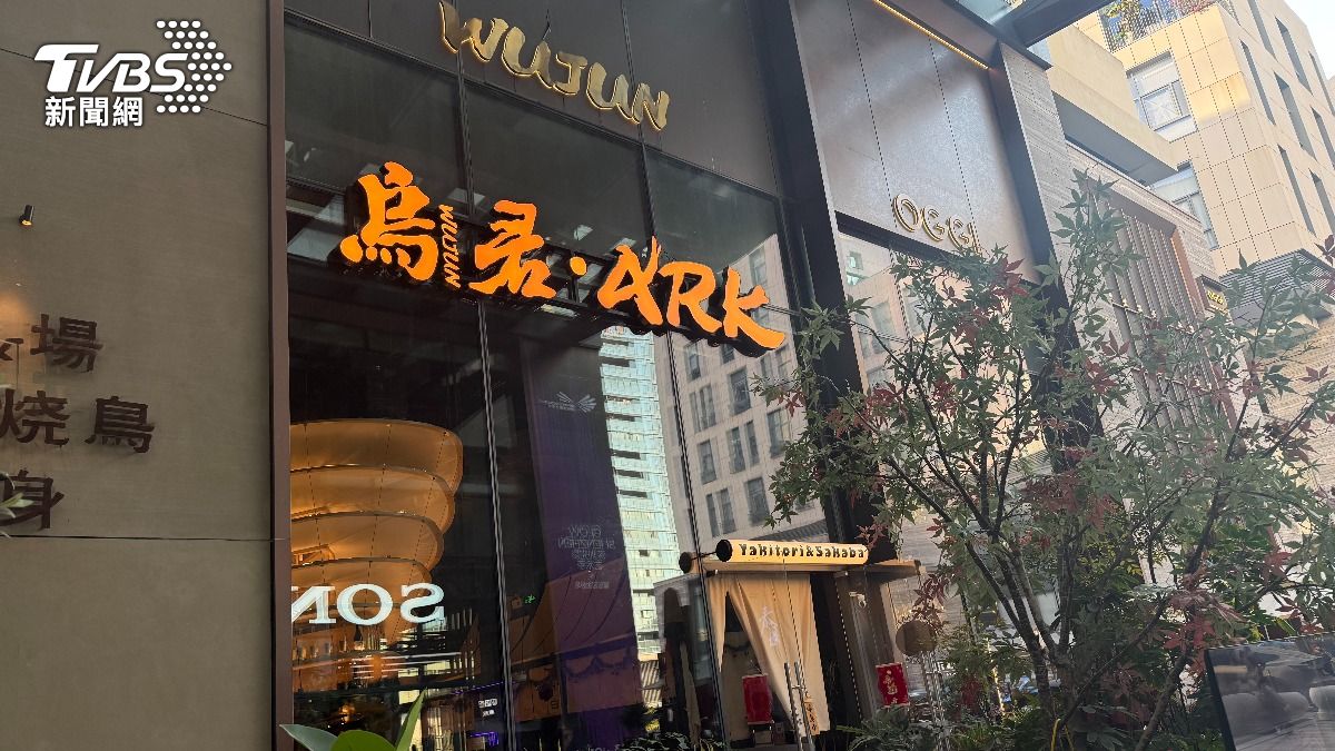 日本清酒到中國大陸通關變長,許多日本料理店、居酒屋必須提前備貨。(圖/TVBS)