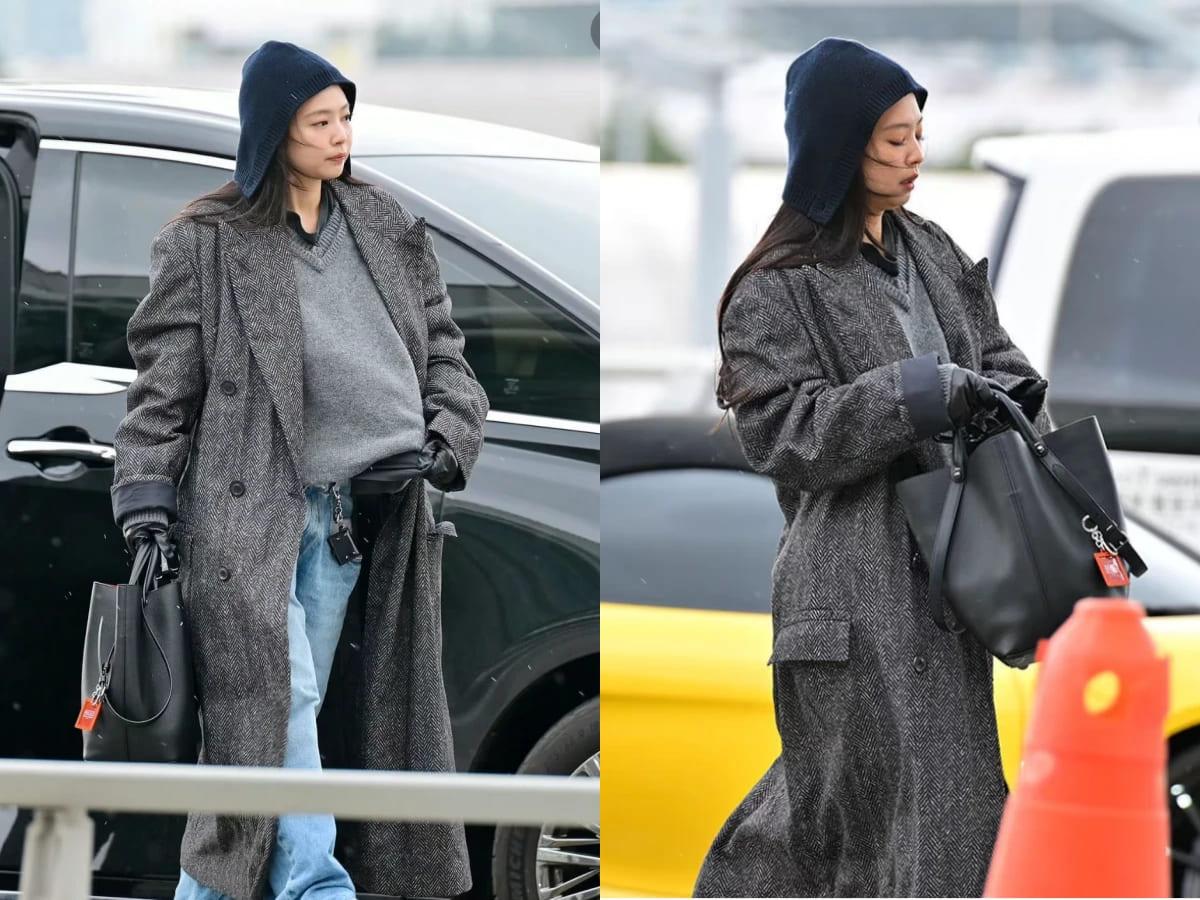 Jennie 此次機場穿搭以灰色針織背心為內搭,搭配淺藍色牛仔褲與灰色毛呢大衣。(圖/翻攝自IG@jennierubyjane)