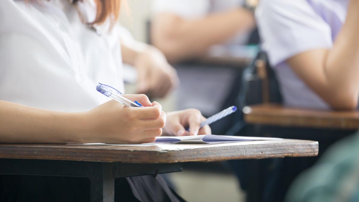 【115學測國寫】文章著重「論證」90分鐘寫兩篇　時間安排一次看
