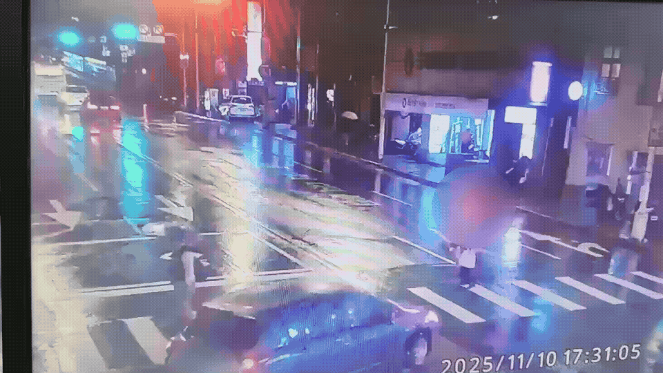 藝人夫妻撞死阿嬤，監視器還原行人地獄。（圖／TVBS）