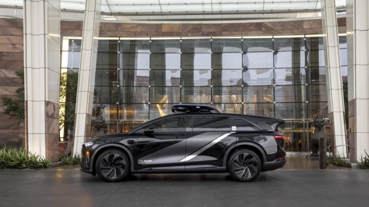 基於Lucid Gravity打造的Gravity Robotaxi，以最豪華的自動駕駛計程車作為主打。（圖／Lucid提供）