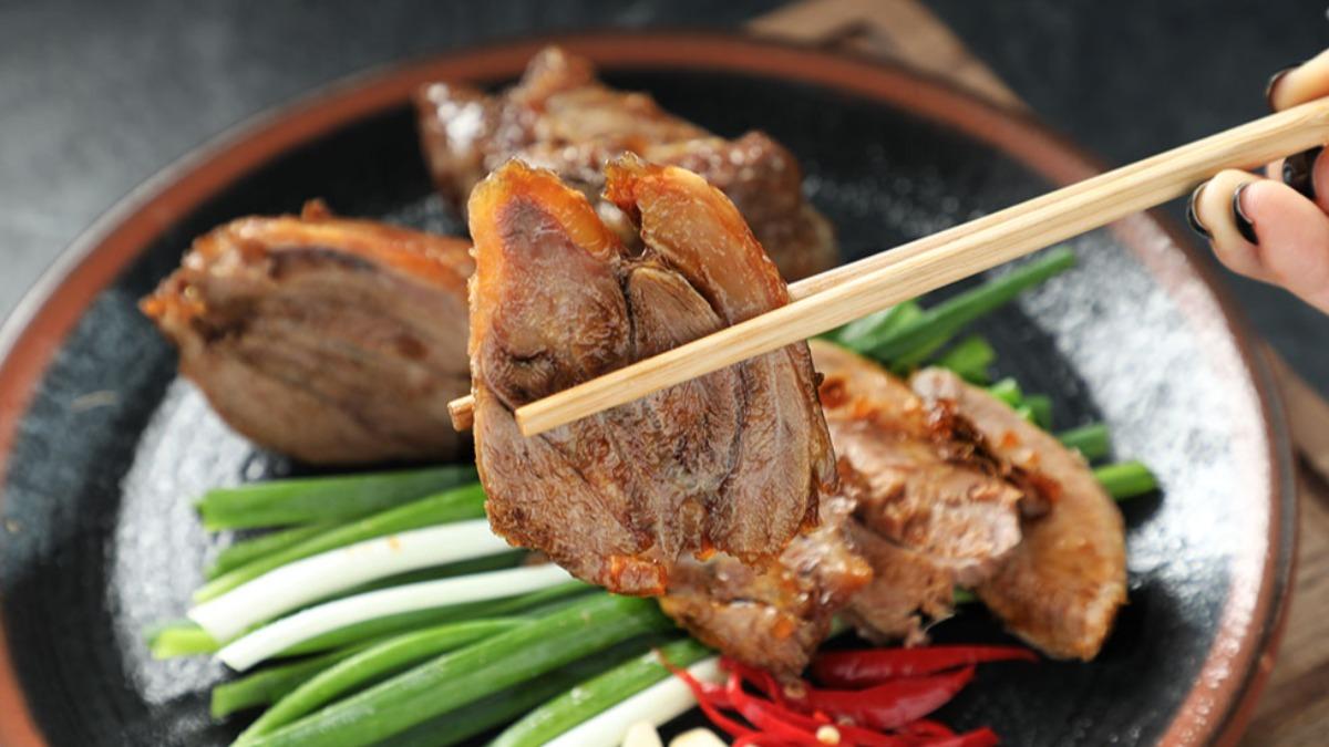 王品-王品集團-青花驕-火鍋-餐飲-營收-年菜-外帶-除夕