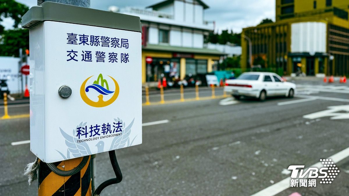 台東近年市區安裝多處科技執法設備,也讓縣府小金庫增加不少稅收。(圖/TVBS)