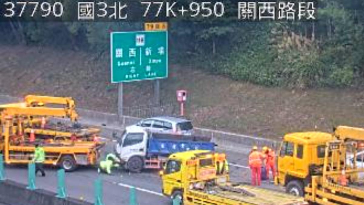 快訊／上班快改道！國3關西段事故「全線封閉」回堵5公里塞爆