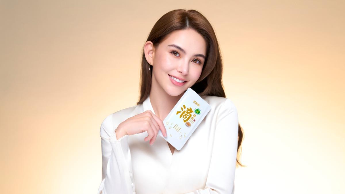 昆凌坦言偶爾會有撐不下去的感覺。（圖／農純鄉提供）