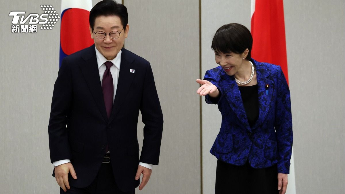 南韓總統李在明(左)與日本首相高市早苗(右)於奈良舉行雙邊會談。(圖/達志影像美聯社)
