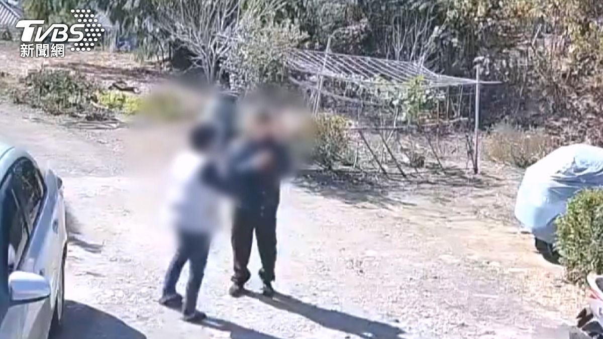 詐騙集團假借二手交易、寵物領養名義,導致不少外地民眾長途上山面交卻撲空。(圖/民眾提供)