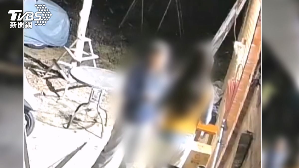 屋主蔣先生一家自去年10月開始,家門口不斷出現要求面交的陌生民眾。(圖/民眾提供)