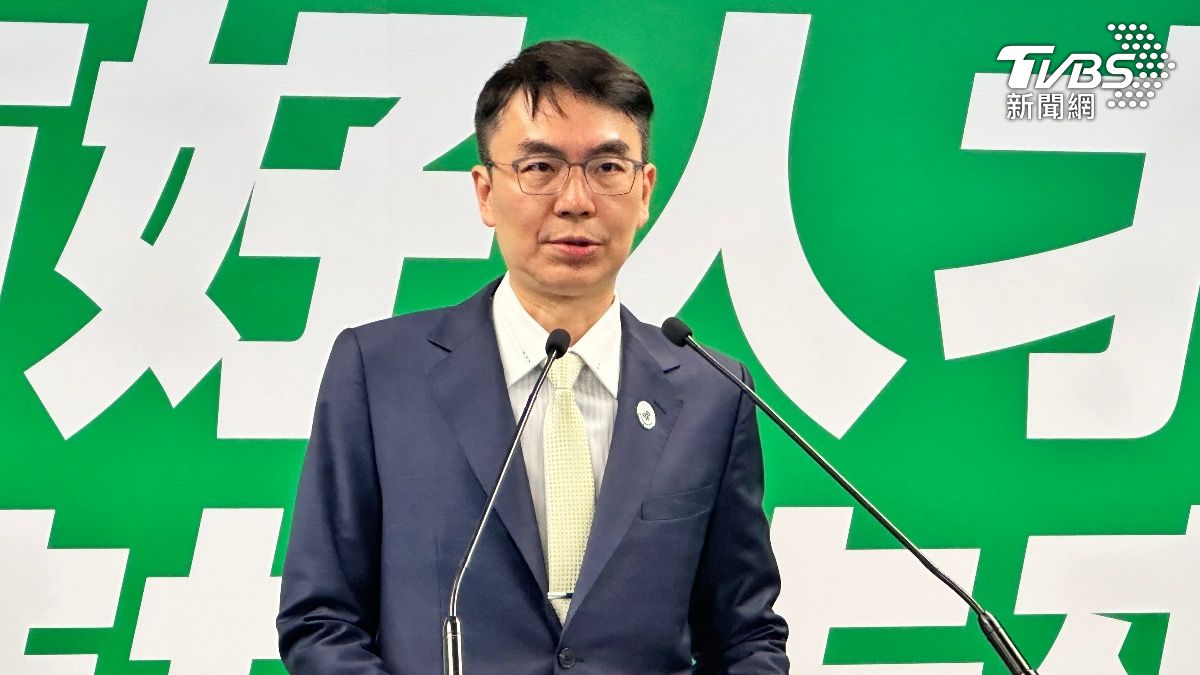 温世政外貌神似媒體人劉寶傑。(圖/潘袁詩羽攝)