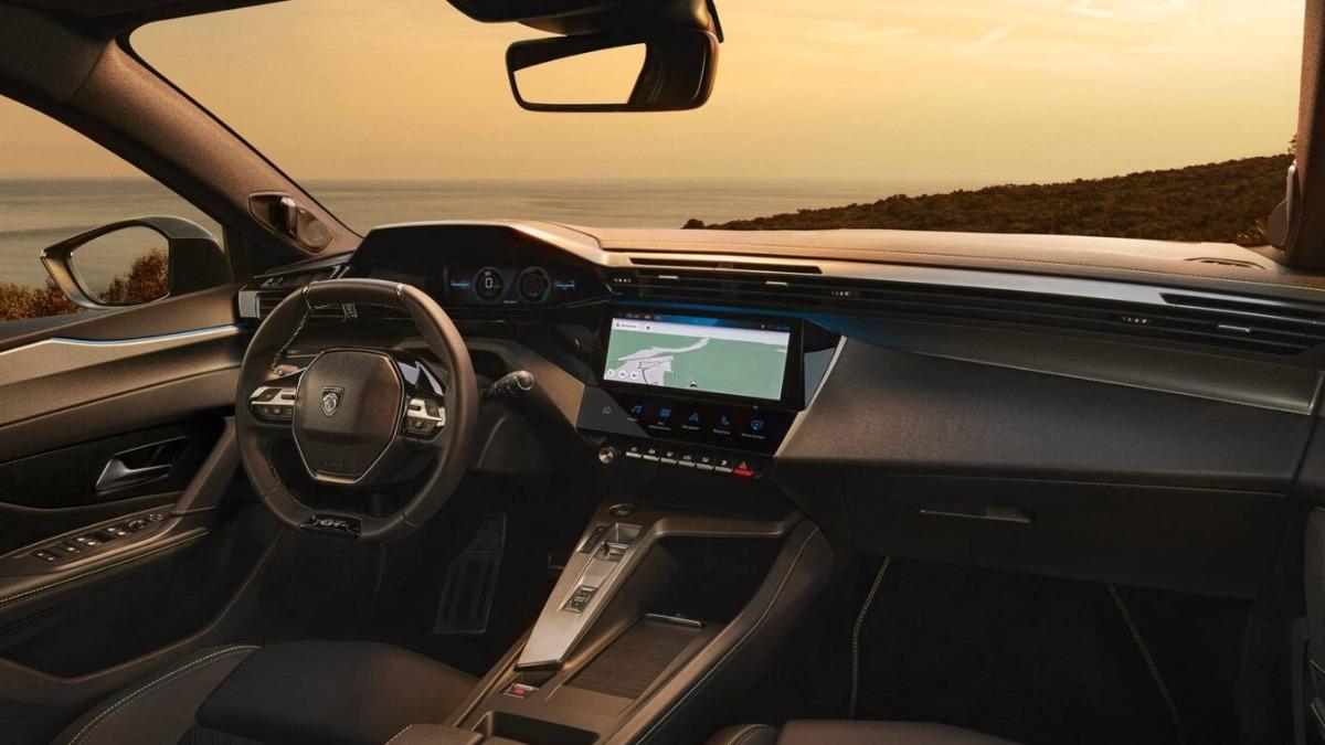 Peugeot 408小改款除了外型上的調整，內裝也將細節質感進行優化。（圖 Peugeot）