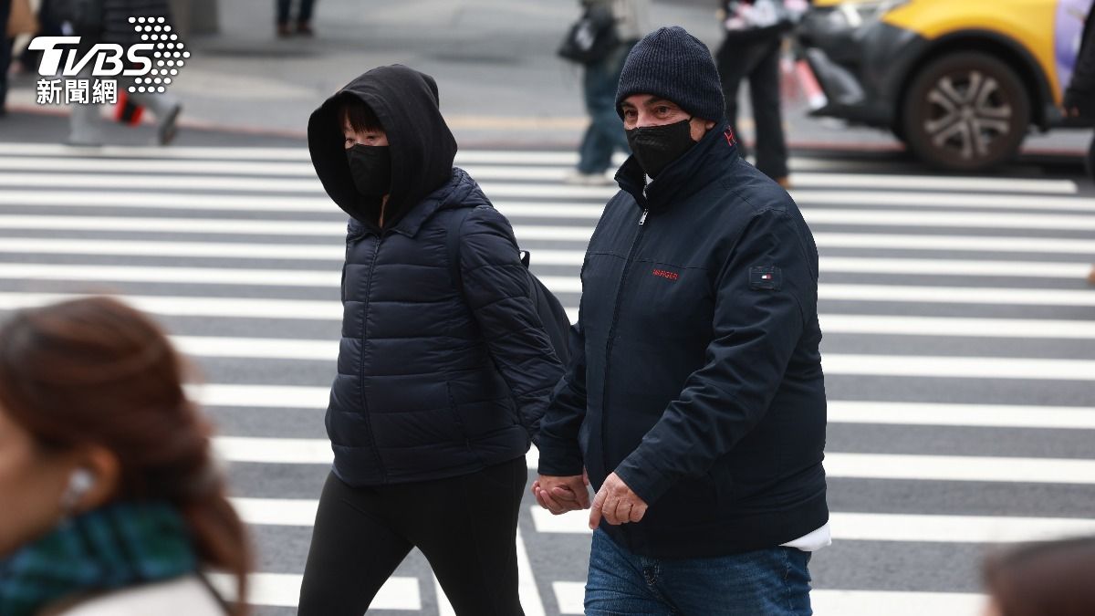 清晨空汙散不去!中南部橘色提醒 鄭明典:不宜室外運動
