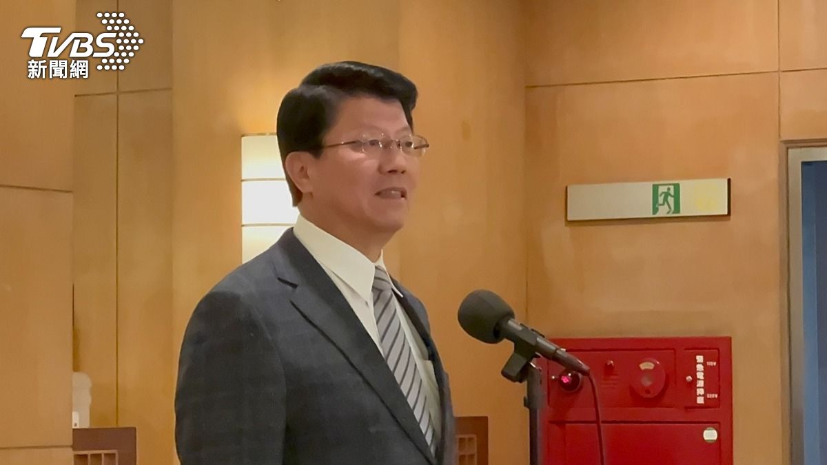 綠台南市長陳亭妃出線 謝龍介:看賴清德拉起她的手是什麼笑容